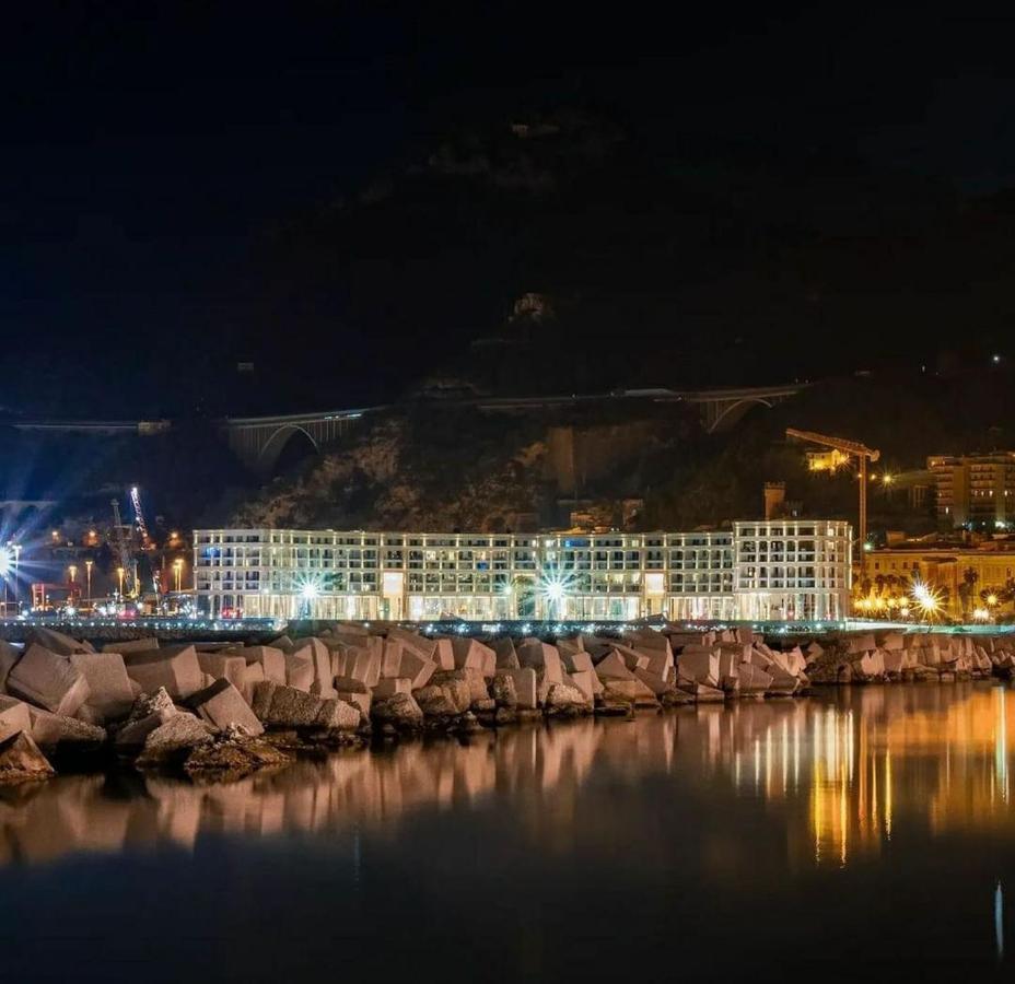 Appartamento Salifornia casa vacanze Salerno Esterno foto